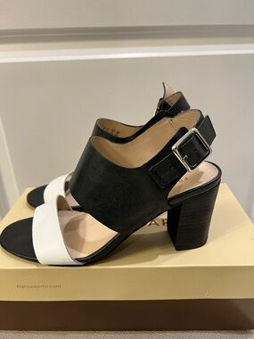 Franco Sarto Black and White Two‑Band Block Heel Sandals